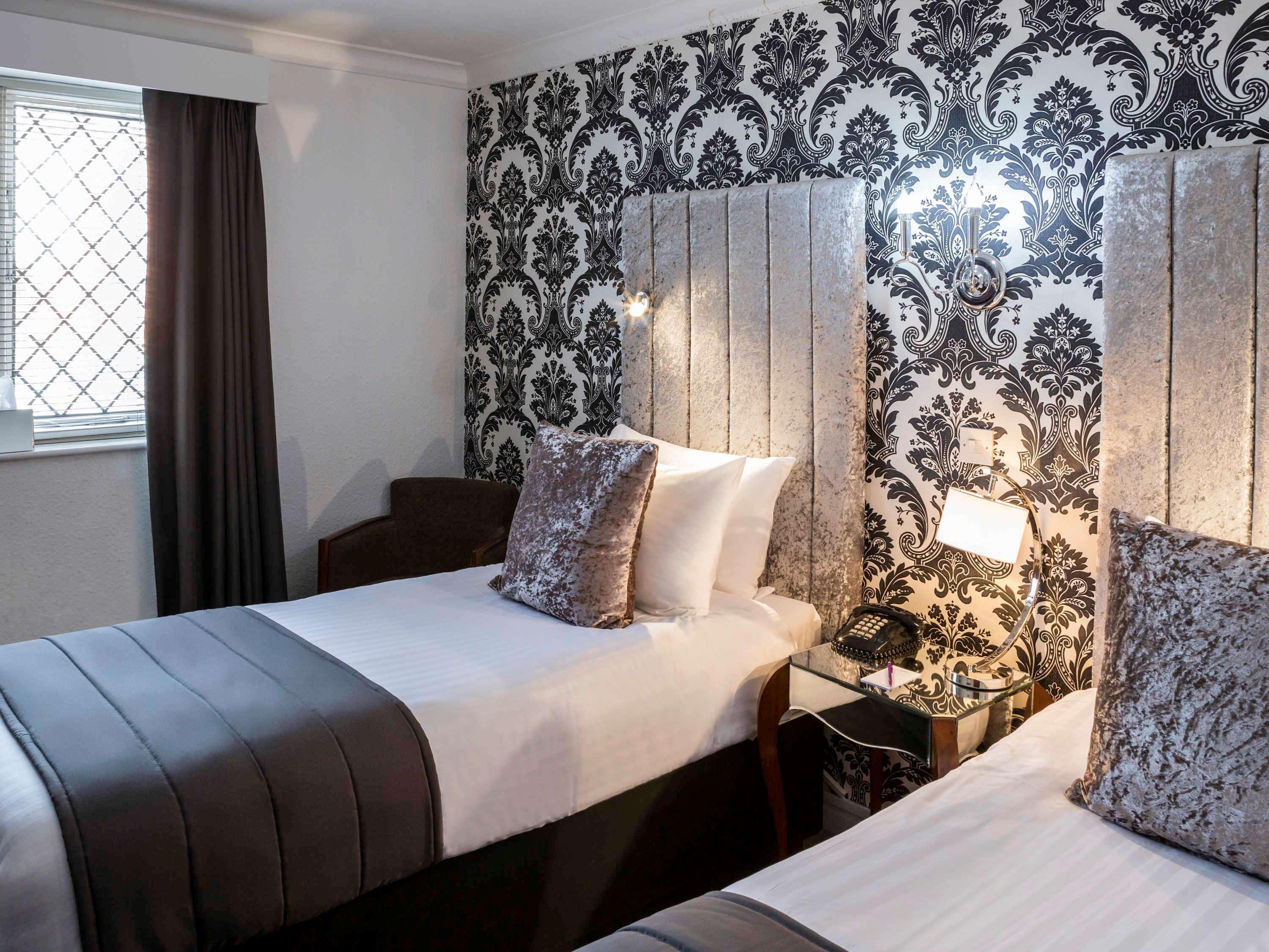 Barons Court Hotel Walsall Luaran gambar