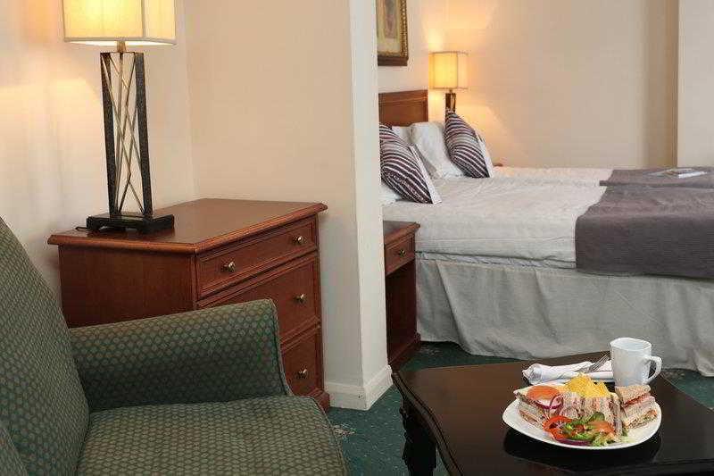 Barons Court Hotel Walsall Luaran gambar