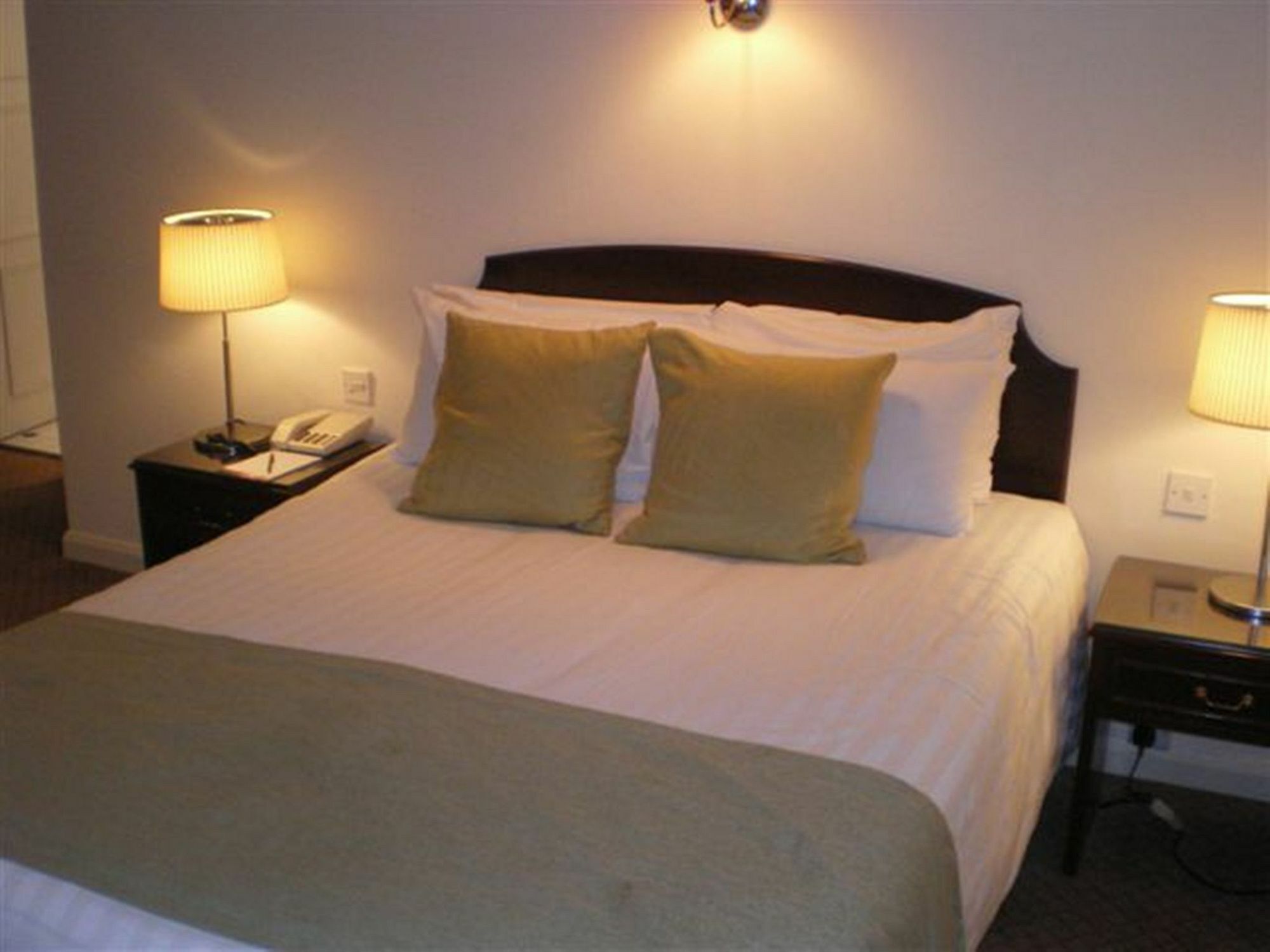 Barons Court Hotel Walsall Luaran gambar